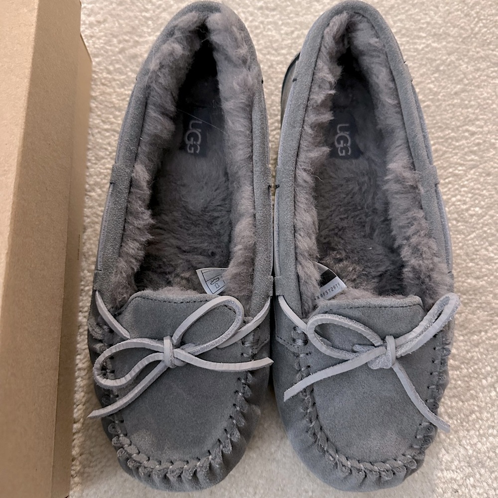 Ugg Bella II Suede Moccasin Slipper - CHARCOAL Size 7